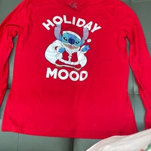 Christmas Disney Stitch T shirt size L with a holiday mood